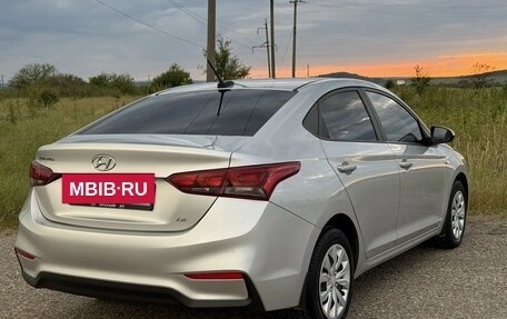 Hyundai Solaris II рестайлинг, 2017 год, 1 369 000 рублей, 6 фотография