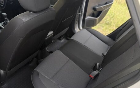 Hyundai Solaris II рестайлинг, 2017 год, 1 369 000 рублей, 9 фотография