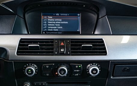 BMW 5 серия, 2008 год, 890 000 рублей, 18 фотография