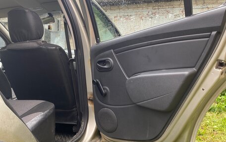 Renault Sandero I, 2011 год, 700 000 рублей, 8 фотография