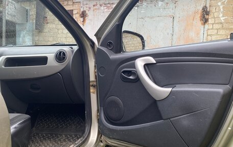 Renault Sandero I, 2011 год, 700 000 рублей, 7 фотография