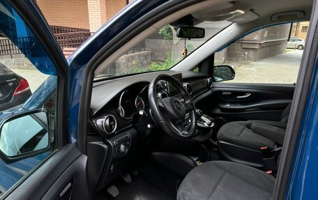 Mercedes-Benz V-Класс, 2019 год, 4 199 999 рублей, 8 фотография