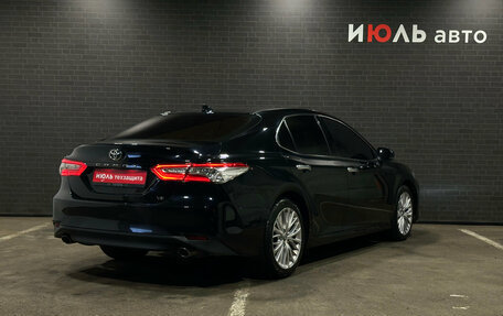 Toyota Camry, 2020 год, 3 199 000 рублей, 5 фотография