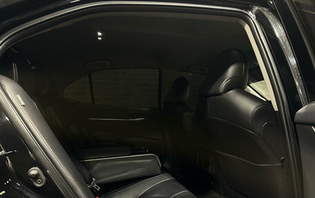 Toyota Camry, 2020 год, 3 199 000 рублей, 10 фотография