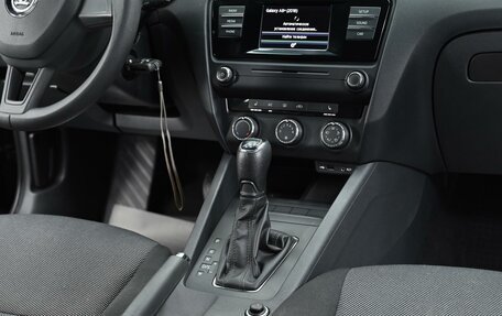 Skoda Octavia, 2017 год, 1 049 000 рублей, 10 фотография