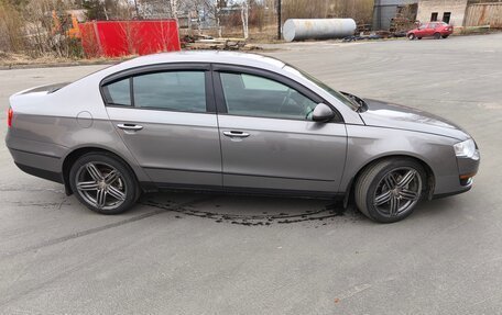 Volkswagen Passat B6, 2008 год, 530 000 рублей, 3 фотография