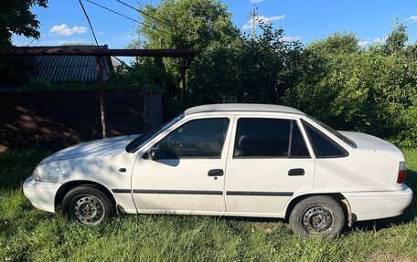 Daewoo Nexia I рестайлинг, 2001 год, 70 000 рублей, 3 фотография