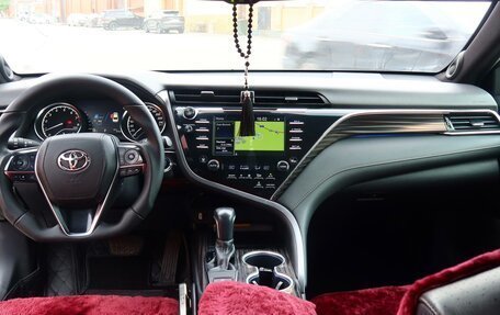 Toyota Camry, 2020 год, 2 250 000 рублей, 12 фотография