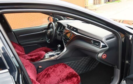 Toyota Camry, 2020 год, 2 250 000 рублей, 14 фотография
