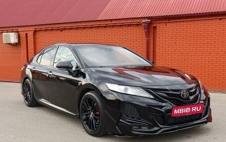 Toyota Camry, 2020 год, 2 250 000 рублей, 9 фотография