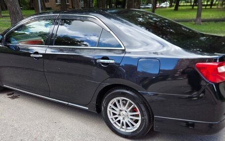 Toyota Camry, 2011 год, 950 000 рублей, 2 фотография