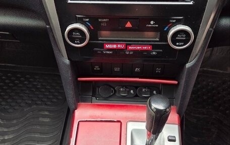 Toyota Camry, 2011 год, 950 000 рублей, 12 фотография