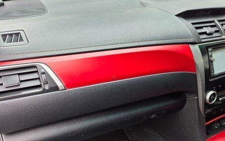 Toyota Camry, 2011 год, 950 000 рублей, 13 фотография
