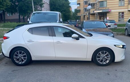 Mazda 3, 2019 год, 1 950 000 рублей, 3 фотография