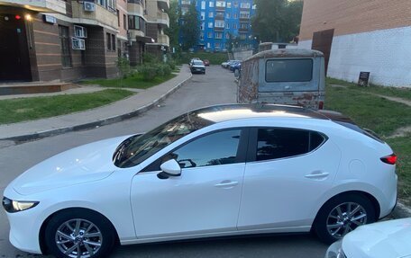 Mazda 3, 2019 год, 1 950 000 рублей, 10 фотография