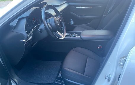 Mazda 3, 2019 год, 1 950 000 рублей, 13 фотография