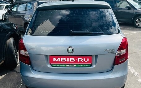 Skoda Fabia II, 2010 год, 350 000 рублей, 2 фотография