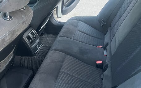 BMW 3 серия, 2016 год, 2 350 000 рублей, 13 фотография