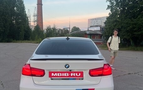 BMW 3 серия, 2016 год, 2 350 000 рублей, 8 фотография