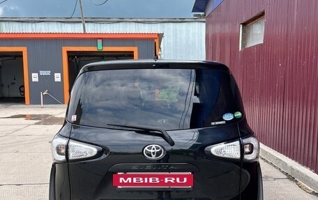 Toyota Sienta II, 2017 год, 1 300 000 рублей, 2 фотография