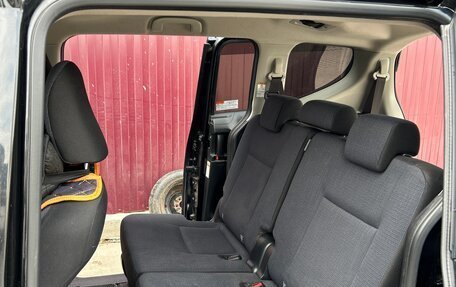 Toyota Sienta II, 2017 год, 1 300 000 рублей, 18 фотография