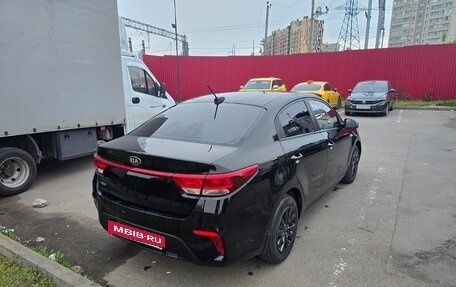 KIA Rio IV, 2017 год, 1 000 000 рублей, 7 фотография