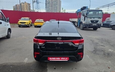 KIA Rio IV, 2017 год, 1 000 000 рублей, 6 фотография