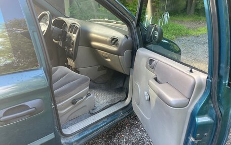 Dodge Caravan IV, 2002 год, 535 000 рублей, 13 фотография
