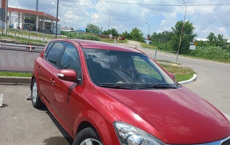 KIA cee'd I рестайлинг, 2010 год, 630 000 рублей, 3 фотография