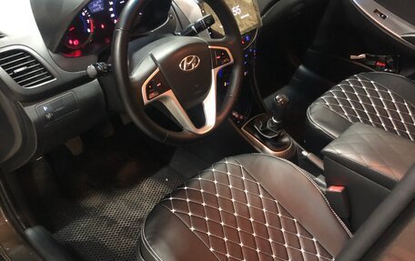 Hyundai Solaris II рестайлинг, 2016 год, 880 000 рублей, 7 фотография