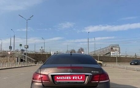 Mercedes-Benz E-Класс, 2013 год, 2 000 000 рублей, 6 фотография