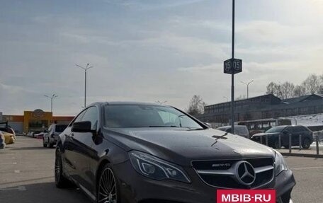 Mercedes-Benz E-Класс, 2013 год, 2 000 000 рублей, 4 фотография