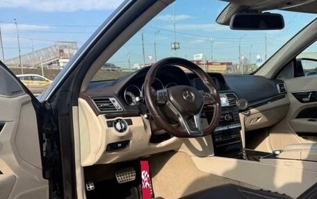 Mercedes-Benz E-Класс, 2013 год, 2 000 000 рублей, 7 фотография