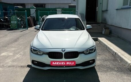BMW 3 серия, 2018 год, 2 870 000 рублей, 2 фотография