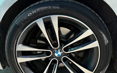 BMW 3 серия, 2018 год, 2 870 000 рублей, 14 фотография