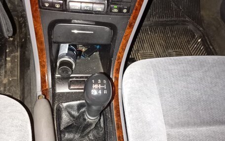 KIA Magentis I, 2005 год, 220 000 рублей, 12 фотография