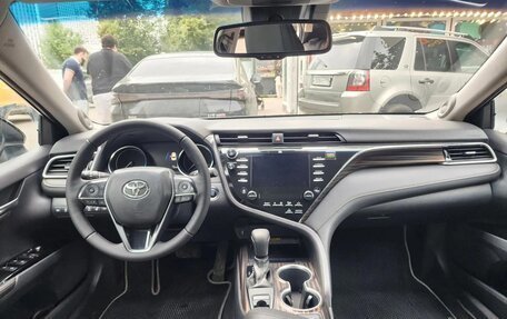 Toyota Camry, 2021 год, 2 550 000 рублей, 5 фотография