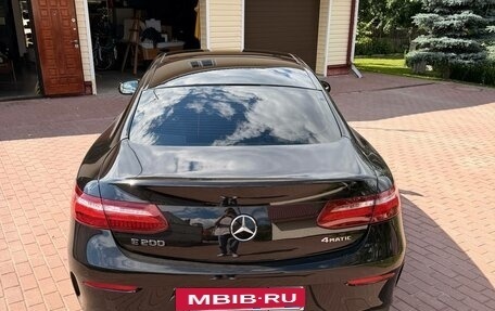 Mercedes-Benz E-Класс, 2019 год, 4 850 000 рублей, 3 фотография