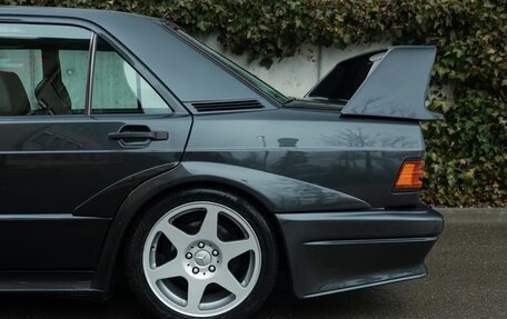 Mercedes-Benz 190 (W201), 1992 год, 40 700 000 рублей, 8 фотография