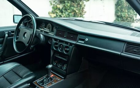 Mercedes-Benz 190 (W201), 1992 год, 40 700 000 рублей, 17 фотография