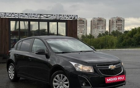 Chevrolet Cruze II, 2013 год, 827 000 рублей, 3 фотография