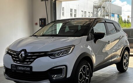 Renault Kaptur I рестайлинг, 2021 год, 1 800 000 рублей, 1 фотография