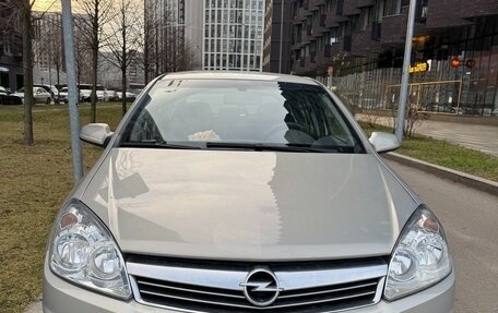 Opel Astra H, 2008 год, 690 000 рублей, 3 фотография