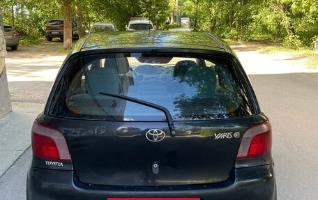 Toyota Yaris I рестайлинг, 2000 год, 149 000 рублей, 5 фотография