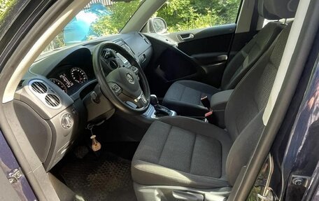 Volkswagen Tiguan I, 2015 год, 2 200 000 рублей, 5 фотография