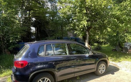 Volkswagen Tiguan I, 2015 год, 2 200 000 рублей, 4 фотография