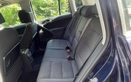 Volkswagen Tiguan I, 2015 год, 2 200 000 рублей, 6 фотография