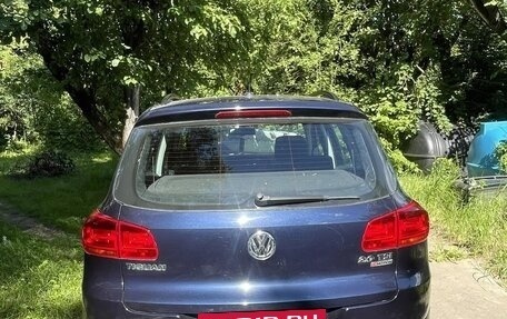 Volkswagen Tiguan I, 2015 год, 2 200 000 рублей, 3 фотография