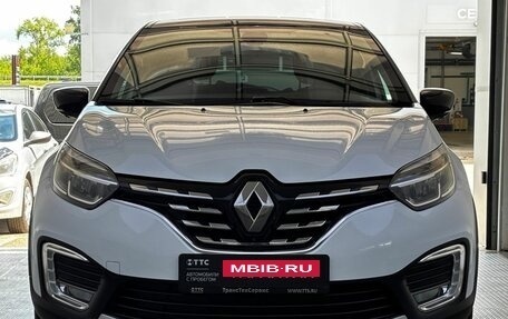 Renault Kaptur I рестайлинг, 2021 год, 1 800 000 рублей, 2 фотография