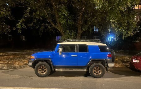 Toyota FJ Cruiser, 2006 год, 3 250 000 рублей, 5 фотография